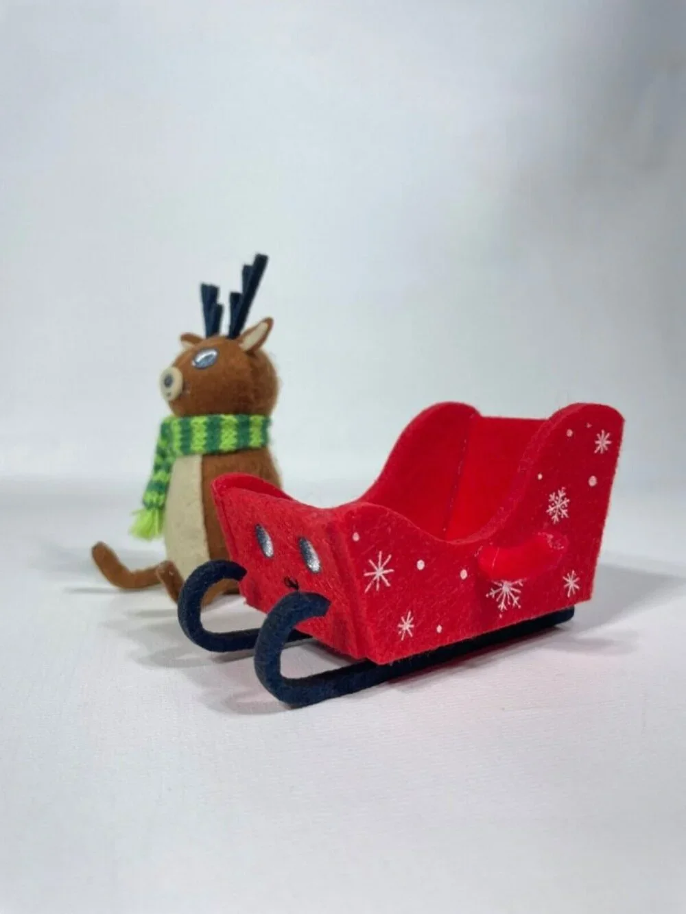 Target Wondershop Christmas Felt Duo Reindeer & Sleigh Figures 4